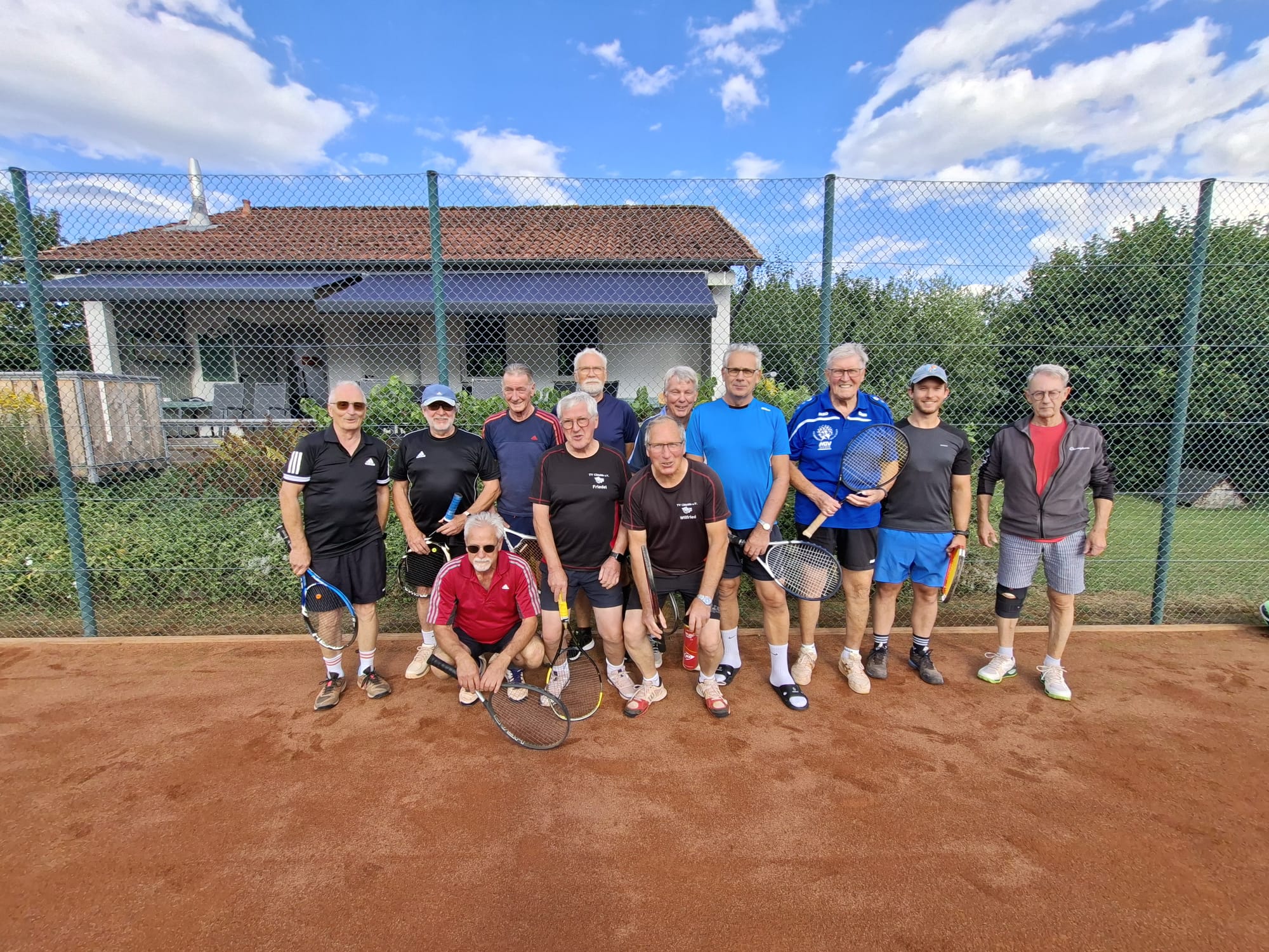 Ü70 Tennisherren waren zum Freundschaftsvergleich beim TV Gittelde